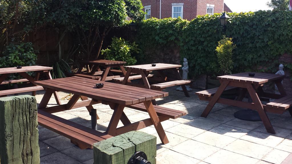 The Ship Inn Fordingbridge Exterior foto